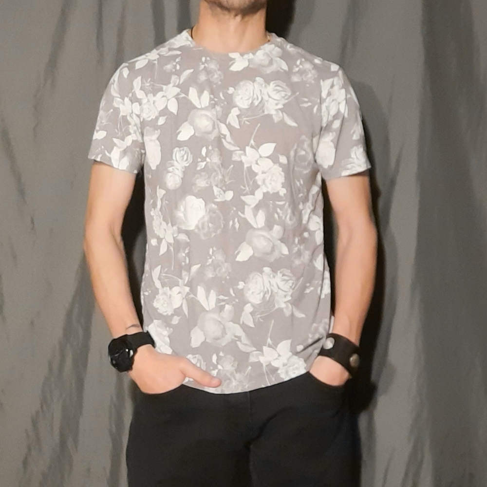 Men's floral graphic t-shirt